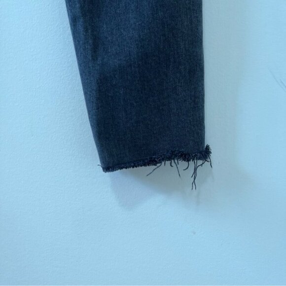Aritzia Denim Forum The Yoko High Rise Slim Faded Black Raw Hem Size 26 - Picture 7 of 12